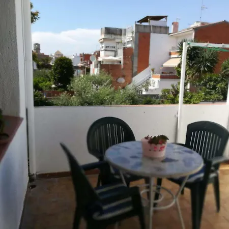 Encantador Apartamento Cerca De La Playa *