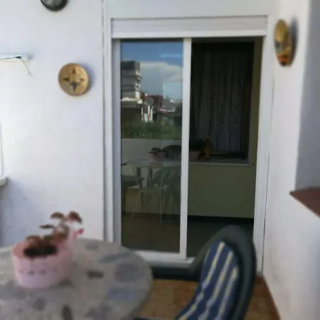 Encantador Apartamento Cerca De La Playa Apartment *